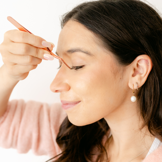 DIY Eyelash Extensions: Natural Look